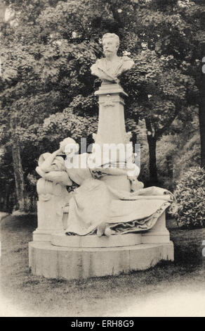 Guy de Maupassant - statue à Paris, écrivain français, 1850-1893 Banque D'Images