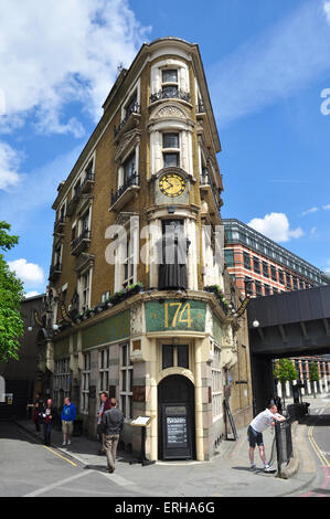Blackfriars Public House, Queen Victoria Street, Blackfriars, London, England, UK Banque D'Images