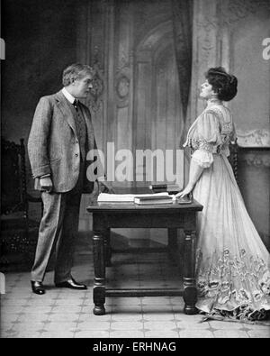 Sa maison afin d'Arthur W. Pinero au St James Theatre, Londres 1906. Nina (Irene Vanbrugh) et Hilary Jesson (George Banque D'Images