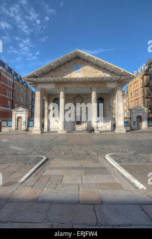 Marché couvert de Covent garden London St Paul's Church Banque D'Images