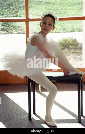 Charlotte Chan, un danseur de ballet a été choisi pour danser avec le Ballet Royal. 18 octobre 1993. Banque D'Images