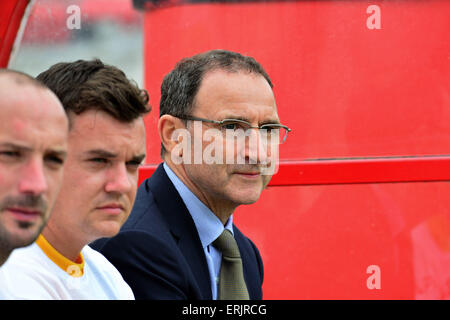 République d'Irlande de football international manager Martin O'Neil (droite). Banque D'Images