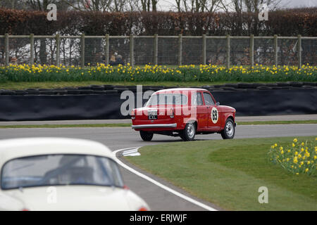 1961 Alfa Romeo Giulietta Ti conduit par Gavin Watson à la réunion des membres de Goodwood Banque D'Images