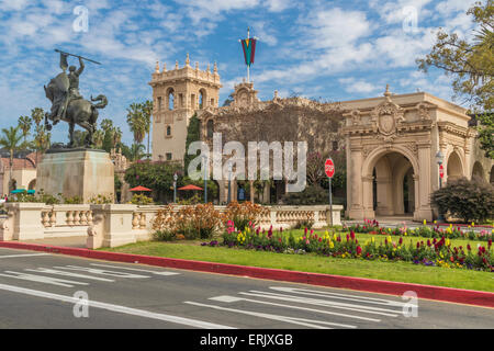 Balboa Park à San Diego, à 1 200 hectares, est le plus grand parc culturel urbain aux États-Unis. Banque D'Images