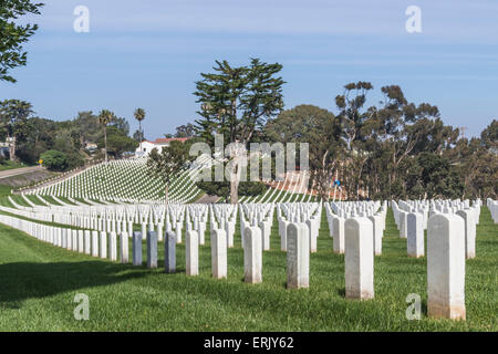 'Fort Rosecrans National Cemetery' sur la péninsule de Point Loma de San Diego. Banque D'Images