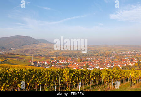 Paysage urbain, Birkweiler, Allemand ou Route des Vins du Sud, le sud de l'Ouest, Ouest, Rhénanie-Palatinat, Allemagne Banque D'Images