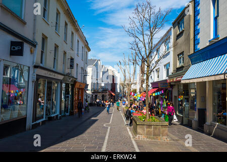 Zone piétonne de St Helier, Jersey, Channel Islands, Royaume-Uni, Europe Banque D'Images