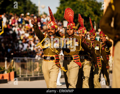 Wagha Border Cérémonie, Attari, Province du Pendjab, en Inde, en Asie Banque D'Images