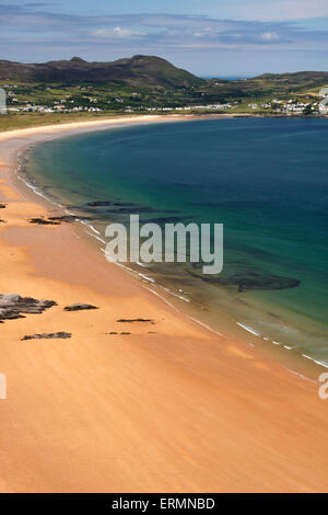 Utoya ou Knockalla strand et Ballymastocker Bay sur la façon sauvage de l'Atlantique ; County Donegal, Ireland Banque D'Images