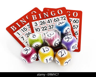 Boules de bingo et de cartes isolé sur fond blanc. Banque D'Images