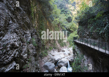 Toscolano Maderno - Valle delle Cartiere - un sentier de randonnée près du lac de garde Banque D'Images