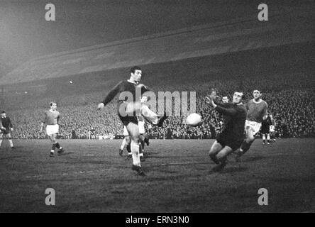 Première demi-finale de Coupe de ligue match aller à St Andrews. Birmingham City v Queens Park Rangers 1 4. 17 janvier 1967. Banque D'Images