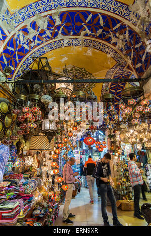 Le Grand Bazar (Kapalıcarsi), Istanbul, Turquie Banque D'Images