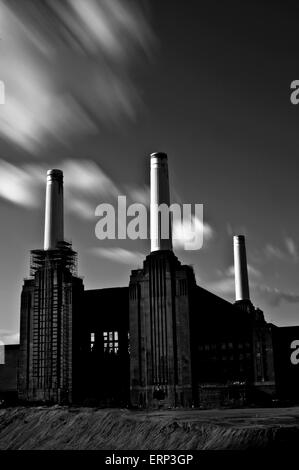 Une longue exposition Battersea Power Station Banque D'Images