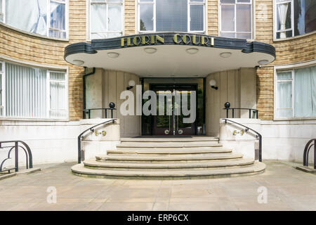 Florin Cour dans Smithfield est Whitehaven Mansions, la maison d'Hercule Poirot, dans la série ''Agatha Christie's Poirot'. Banque D'Images