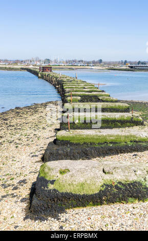 Chichester Harbour, Hayling Billy ancien pont ferroviaire de Hayling Island sur le Solent, le sud de l'Angleterre, dans le Hampshire, au Royaume-Uni Banque D'Images