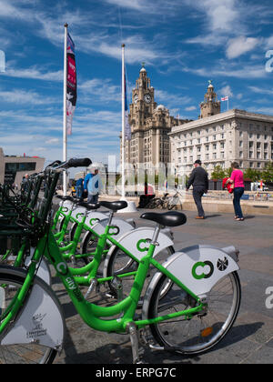 Rack vélos Liverpool Banque D'Images