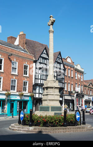 Croix, Tewkesbury War Memorial, Gloucestershire, Royaume-Uni ; Angleterre ; Banque D'Images