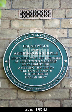 La réunion 1889 commorating la plaque d'Oscar Wilde, sir Arthur Conan Doyle et l'éditeur de lippincotts magazine, Londres Banque D'Images