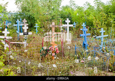 Le cimetière de Sulina multiculturelle dans le Delta du Danube en Roumanie Banque D'Images