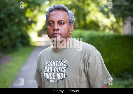 Stuttgart, Allemagne. 06 Juin, 2015. Secrétaire générale d'Amnesty International, Salil Shetty, pose à Stuttgart, Allemagne, 06 juin 2015. Il s'exprime sur son travail pour les droits de l'homme au cours de l'Eglise évangélique du Congrès. Photo : Wolfram Kastl/dpa/Alamy Live News Banque D'Images