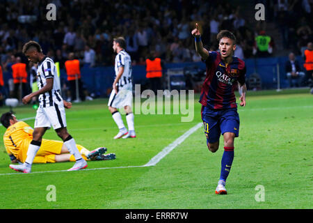 Berlin, Allemagne. © D. 6 Juin, 2015. Neymar (Barcelone) Football : finale de la Ligue des Champions entre la Juventus 1-3 FC Barcelone à l'Olympiastadion de Berlin, Allemagne. © D .Nakashima/AFLO/Alamy Live News Banque D'Images