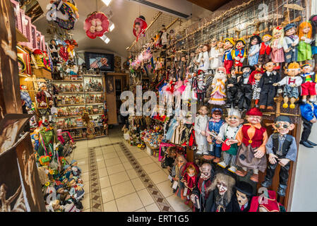 En marionnettes boutique à Prague, République Tchèque Banque D'Images