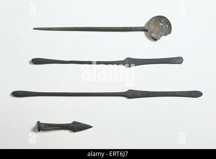 Période romaine. L'Espagne. La Catalogne. Des outils de Bronze. Ville d'Empuries. Musée archéologique de Gérone. Banque D'Images