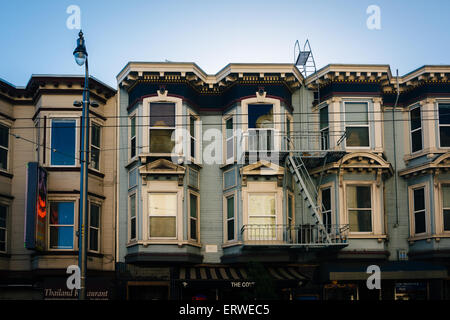 Rowhouses dans le quartier Castro, à San Francisco, Californie. Banque D'Images