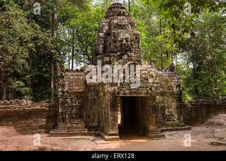 Western Gopuram, tour face à l'entrée, Ta Som, temple Angkor, la Province de Siem Reap, Cambodge Banque D'Images