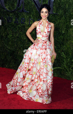 New York, USA. 07Th Juin, 2015. Vanessa Hudgens assistant à l'American Theatre Wing's 69e Tony Awards annuels au Radio City Music Hall le 7 juin 2015 à New York. Dpa : Crédit photo alliance/Alamy Live News Banque D'Images