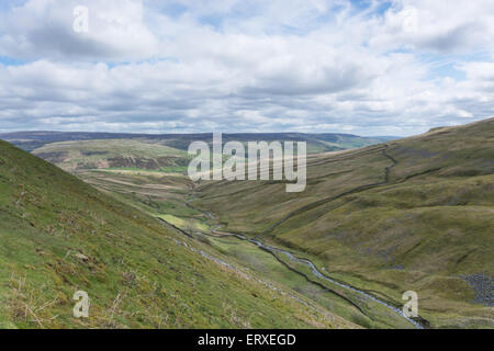 Vue du Col Buttertub dans le Yorkshire Dales Banque D'Images