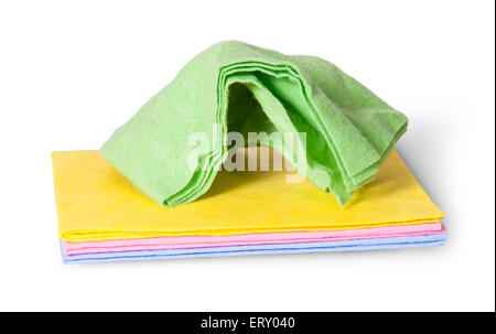 Lingettes de nettoyage de papier froissé en haut isolé sur fond blanc Banque D'Images