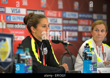 Le USWNT formés en vue de leur groupe d'ouverture match de la Coupe du Monde féminine de la fifa au stade de Winnipeg. Banque D'Images