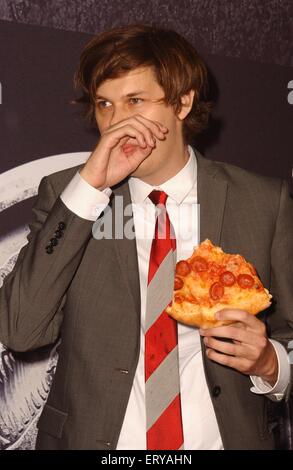 Hollywood, Californie, USA. 9 juin, 2015. Cardarople Matty assiste à la première de ''Jurassic .World'' au Kodak Theater à Hollywood, CA le 9 juin 2015.. 2015. Credit : Phil Roach/Globe Photos/ZUMA/Alamy Fil Live News Banque D'Images