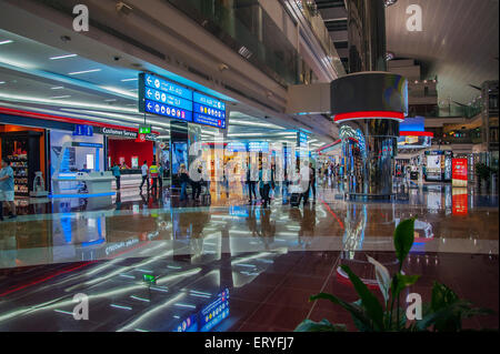 L'Aéroport International de Dubai, Dubaï, Émirats Arabes Unis Banque D'Images