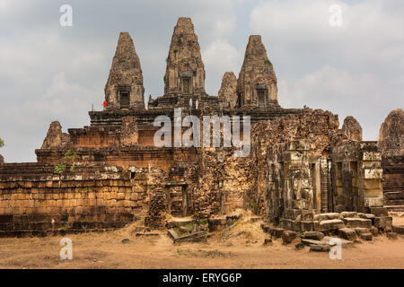 Entrée Est, l'accès au Mebon oriental, la Province de Siem Reap, Angkor, Cambodge Banque D'Images