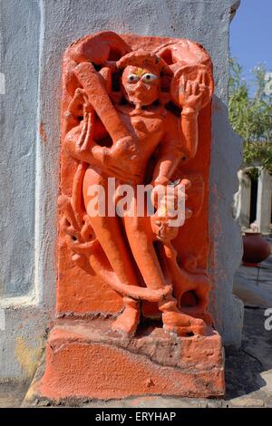 Forme de la sculpture de Lord Hanuman , Idar , Edar , Modasa , Samarkantha , Gujarat , Inde , Asie Banque D'Images