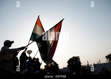 Cérémonie de la frontière de Wagah Attari , cérémonie de la descente des drapeaux , Wahga , Wagha , Wahgah , Punjab , Inde , Asie Banque D'Images