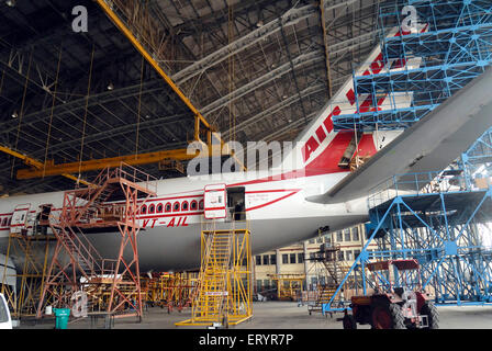 Air India réparation d'avions, Sahar aéroport hangar, Chattapati Shivaji aéroport international, Bombay, Mumbai, Maharashtra, Inde, Asie Banque D'Images