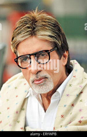 Amitabh Bachchan , acteur de cinéma indien, producteur de film, animateur de télévision, chanteur de lecture occasionnel et ancien politicien , Inde , Asie Banque D'Images