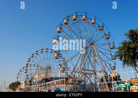 Ferris Wheel , roue géante , manège , Foire de Pushkar , Pushkar Mela , Kartik Mela , Pushkar , Ajmer , Rajasthan , Inde , Asie Banque D'Images