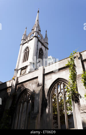 Les ruines de St Dunstan's dans l'Est. St Dunstan's Hill, City de Londres, qui sont aujourd'hui un jardin public. Banque D'Images