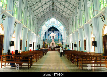 Notre Dame de Lourdes cathédrale métropolitaine créé en 1887 à Thrissur Trichur ; Inde ; Kerala Banque D'Images