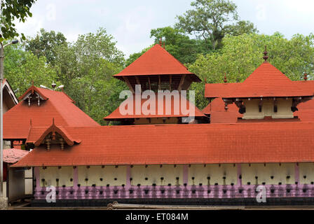 Temple de Sree Kurumba Bhagavati, Temple de Kodungallur Devi, Temple hindou, Kodungallur, Thrissur, Kerala, Inde, Asie Banque D'Images