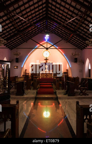 Intérieur de l'église Saint-Paul CSI construite en 1840 ; ; ; Shivajinagar Bangalore Karnataka Inde ; Banque D'Images
