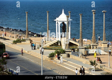 Statue du mémorial Gandhi, Beach Road, Goubert Avenue, Pondichéry, Puducherry , Tamil Nadu, Union Territory , Inde , asie Banque D'Images