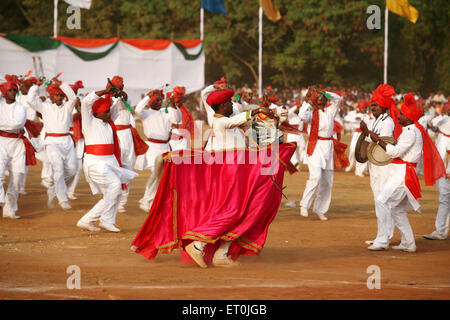 Lezim danse folklorique parc Shivaji Inde Maharashtra Mumbai Dadar Banque D'Images