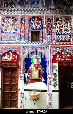 Fenêtre et peinture de Shekhavati (Shekhavati Fatehpur haveli ; ; ; Inde Rajasthan Banque D'Images