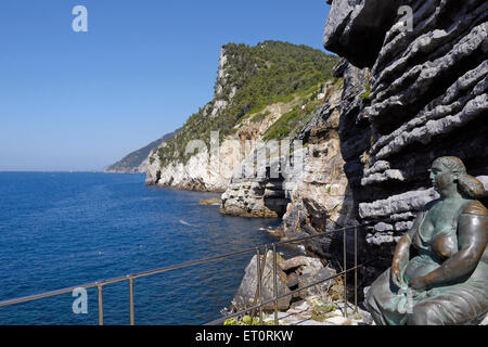 Littoral près de Portovenere à dans le Parc National des Cinque Terre en Ligurie, au nord ouest de l'Italie Banque D'Images